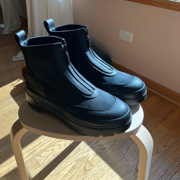 NWT Hunter Explorer Zip Ankle Flatform Boots - Picture 5 of 5